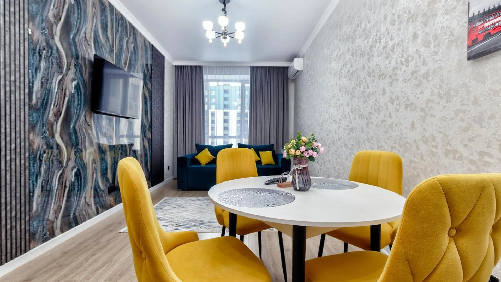 Уютная Квартира На Жк Tandau, Ханшатыр Nur-Sultan  Apartment